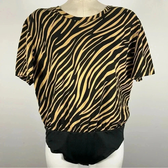 ❤️ Smash  + Tess The T-Shirt Bodysuit Lexi Leopard L - Picture 1 of 11